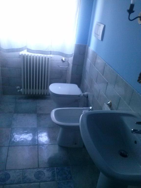 Villarondanella Fermo Habitación foto